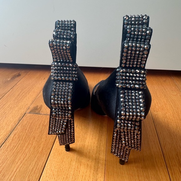 Nicholas Kirkwood heels with embellished bows, size 37 - Picture 3 of 4